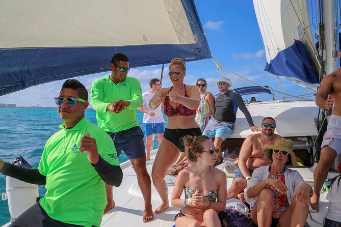 Catamaran to Isla Mujeres with Buffet and Open Bar from Cancun - Snorkeling for about 35 minutes
