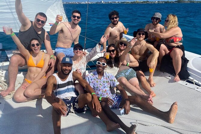 Catamaran Tour to Isla Mujeres Cancun - A Short Walk Through Isla Mujeres