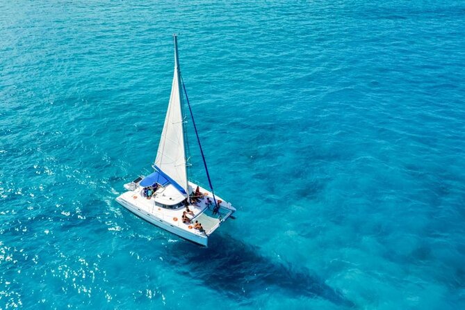 Catamaran Tour to Isla Mujeres Snorkeling with Buffet and Open Bar - Key points to know before booking