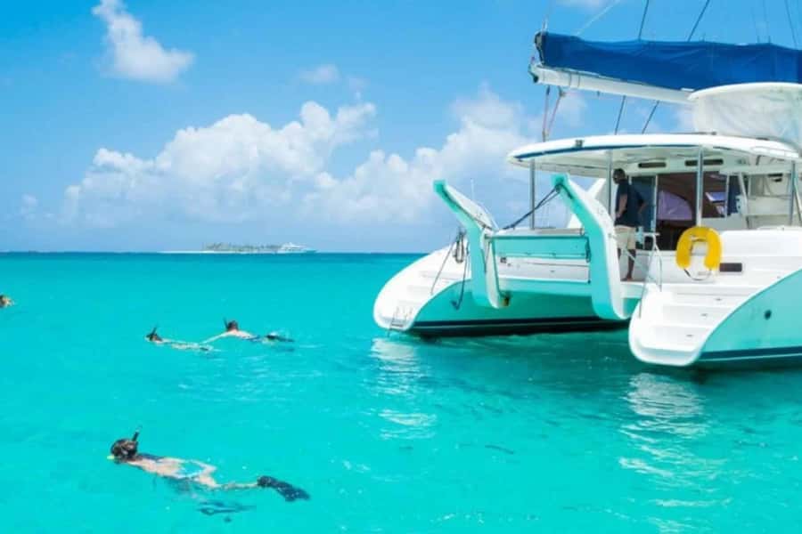 Catamaran trip to Ile Aux Cerfs With Two Way Transportation - Leaving your hotel for the Mauritius coast