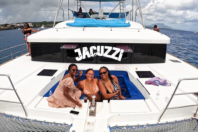 Catamaran with jacuzzi for groups Lunch and drinks Puerto plata - Key Things to Know Before You Book