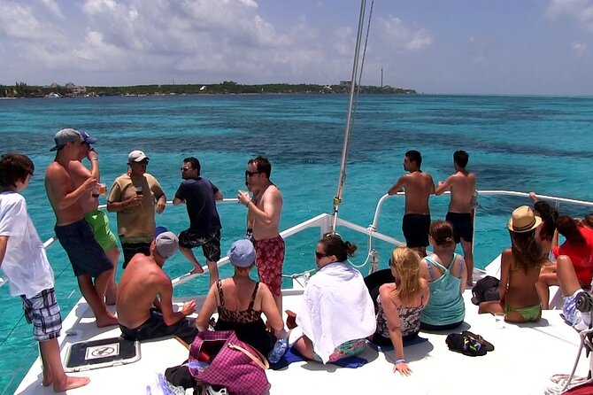 Chichen Itza Early Access & Catamaran to Isla Mujeres - Setting sail for Isla Mujeres