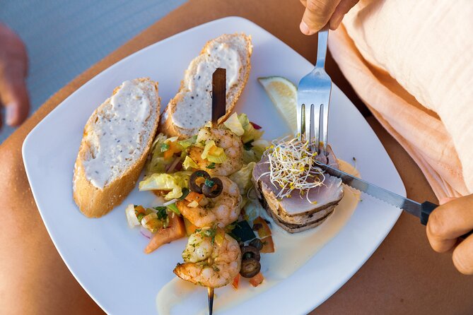 Chill and Grill Catamaran Tour in Bonaire - The onboard barbecue is the real surprise