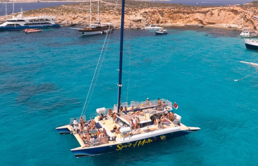 Comino: Blue Lagoon Catamaran Cruise with Lunch and Open Bar - Open bar value at $105