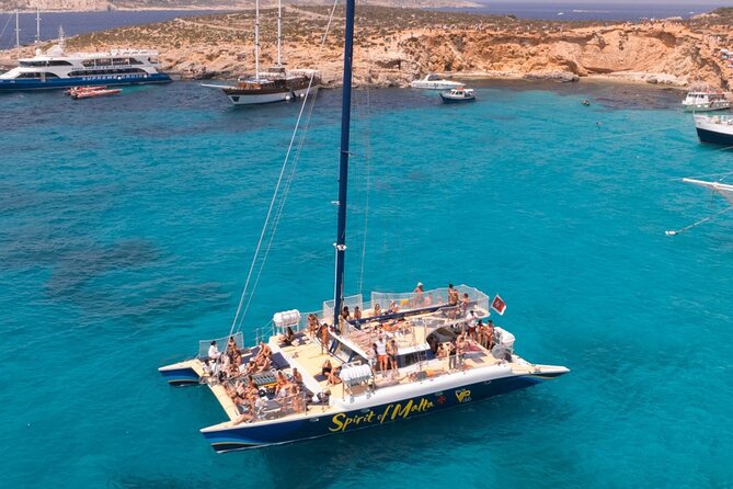 Comino Blue Lagoon Prime Catamaran Tour with All Inclusive - Three hours on the water between Valletta and Comino