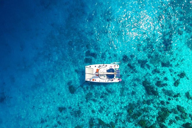 Coral Island & Sunset at Promthep cape by Catamaran Yacht - Coral Island gives you the best part of the afternoon