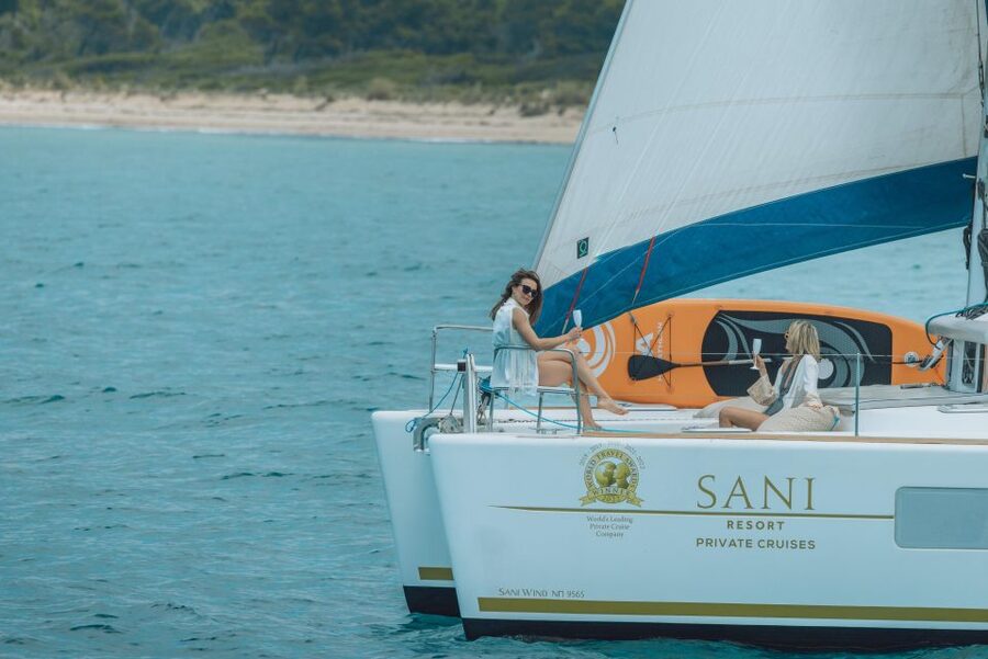Corfu: Half Day Private Cruise on Lagoon Catamaran - What comes with the drinks and snacks
