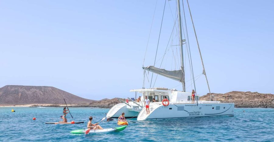 Corralejo: Adults-Only Catamaran Day Trip to Lobos Island - La Concha: the heart of the four-hour outing