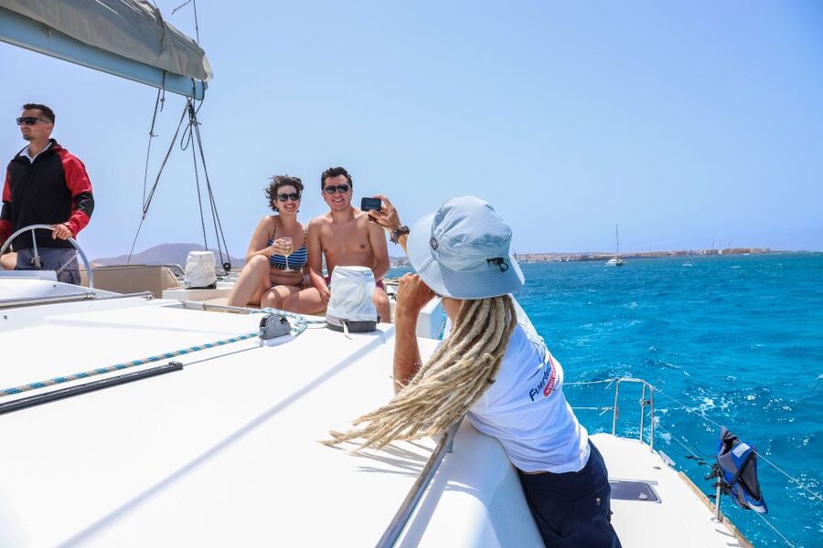 Corralejo: Adults-Only Catamaran Day Trip to Lobos Island - Sea conditions and seasickness