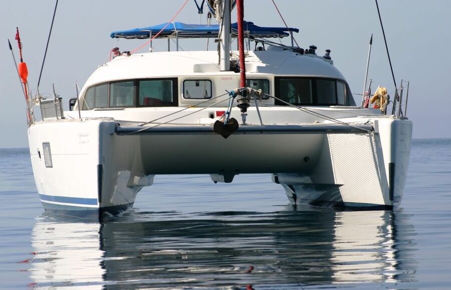 Costa Tropical: Luxury Catamaran Trip with Lunch - A 90-minute swim and snorkel stop