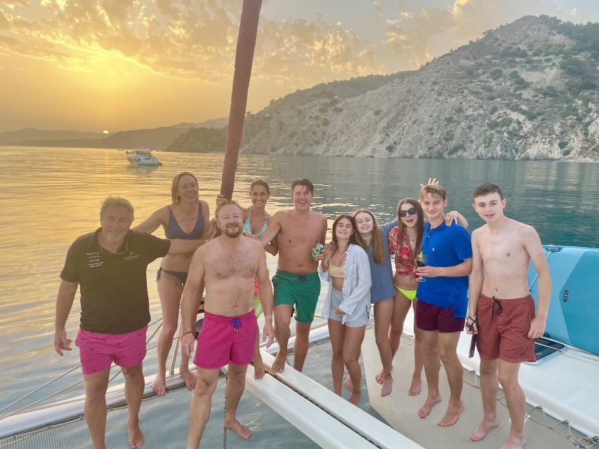 Costa Tropical: Luxury Catamaran Trip with Lunch - Who will enjoy this most