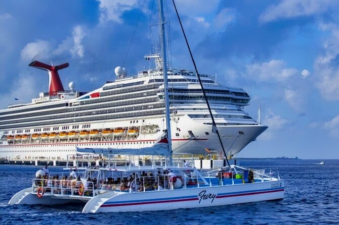 Cozumel Catamaran Experience with Snorkeling & Beach Club - What the $129 price really covers
