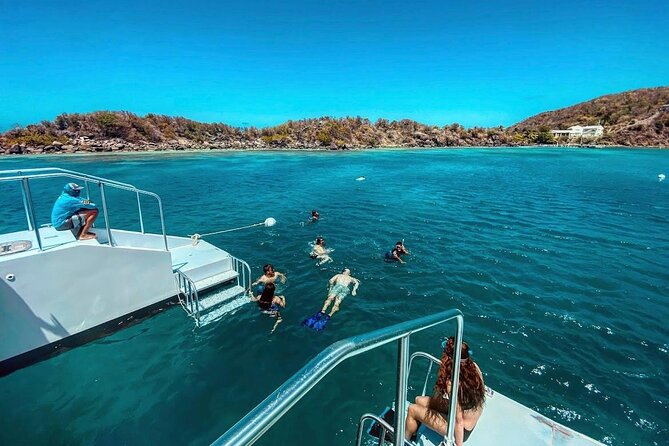 Culebra Snorkeling Tour by Catamaran from Fajardo - Crew service and the feel of the boat