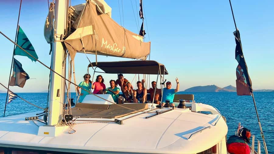 Dakhla Catamaran Tour & Dragon Island Visit - One Hour on Dragon Island