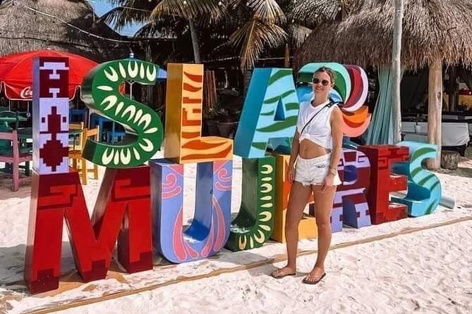 Deluxe Catamaran to Isla Mujeres, with Drinks, Snorkel & Buffet - Snorkeling in Cancun’s clear water