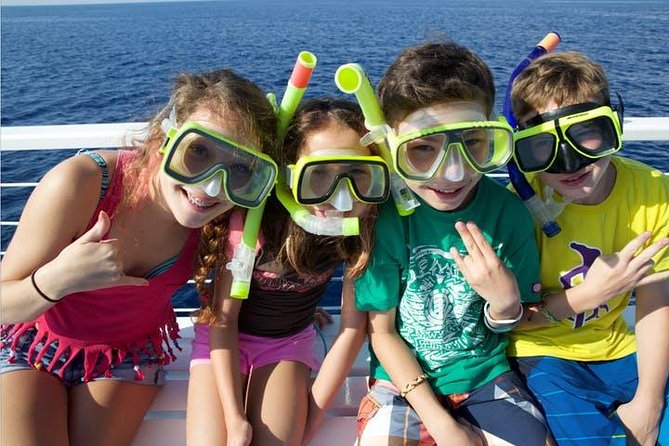 Deluxe Snorkel & Dolphin Watch Aboard a Luxury Catamaran from Kailua-Kona - Starting at Kailua Pier before 8 a.m.
