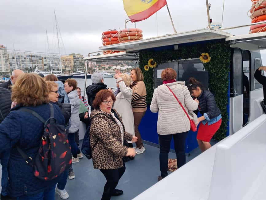 Denia: Cova tallada Catamaran Trip w/ Mussel Tasting & Wine - Understanding the one-hour timing