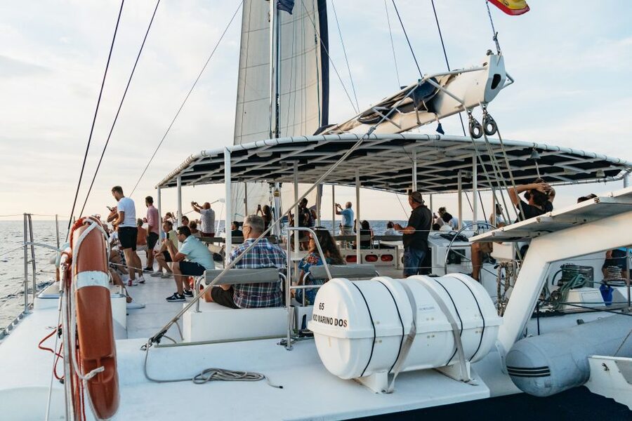 Dénia: Daytime or Sunset Catamaran Cruise - Why the sunset sailing is the popular choice