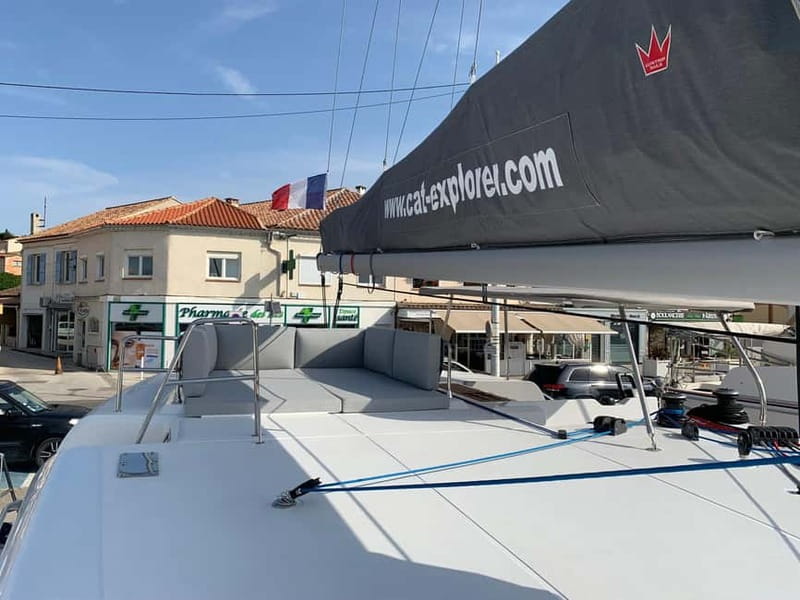 Departure from BRUSC: Half-day catamaran cruise - How to prepare for the four-hour outing