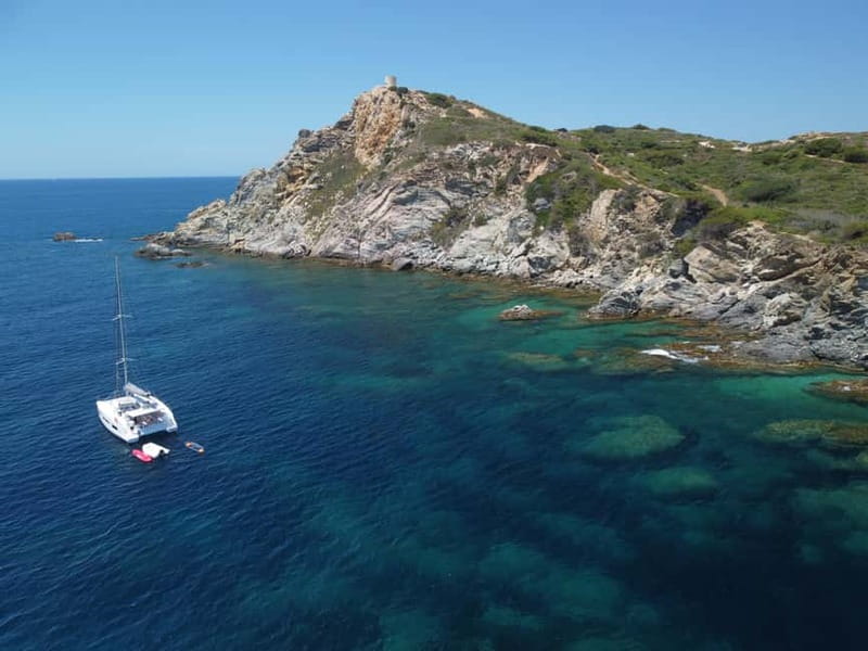 Departure from BRUSC: Half-day catamaran cruise - What the $76 price really covers