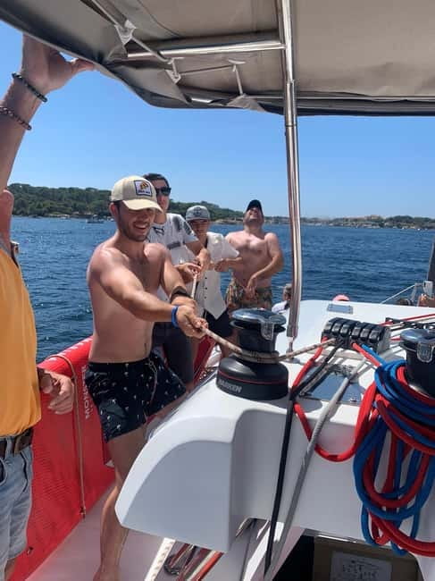 Departure from BRUSC: Half-day catamaran cruise - Who will enjoy this cruise most