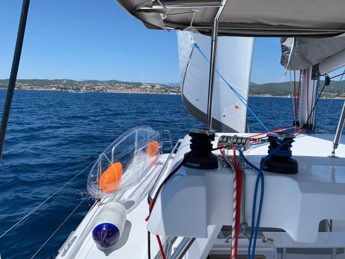 Departure from BRUSC sunset on sailing catamaran - The coastal route past Six-Fours-Les-Plages and Sanary-sur-Mer