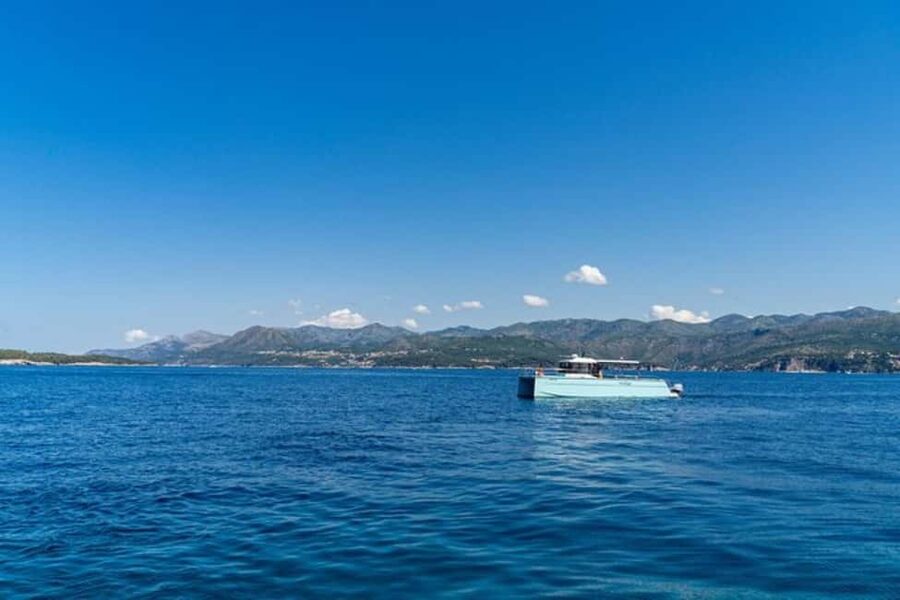 Dubrovnik: Blue Cave Catamaran Tour with Drinks and Snorkel - The Green Cave: your first proper swim
