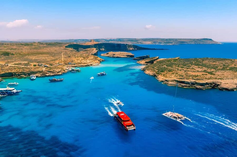 Evening Catamaran Ferry Cruise To The Blue Lagoon - The ride from Sliema to Comino