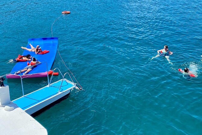 Flamingo Family Fun Catamaran Snorkel:Comfortable shaded seating - The return ride and Flamingo sunset