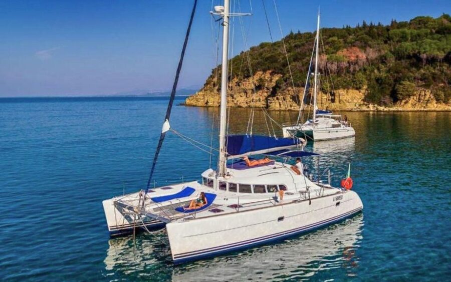 From Cannigione: Catamaran tour among La Maddalena islands - Who should book this catamaran day?