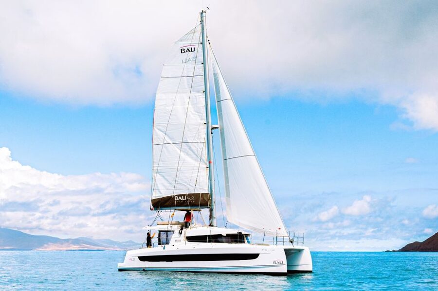 From Corralejo/Caleta de Fuste: Lobos Island Catamaran Trip - Sailing from Corralejo toward Lobos Island