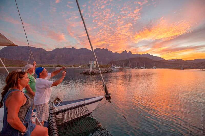 From Loreto: Sunset Appetizers & Open Bar Catamaran Cruise - What the 35-foot catamaran feels like