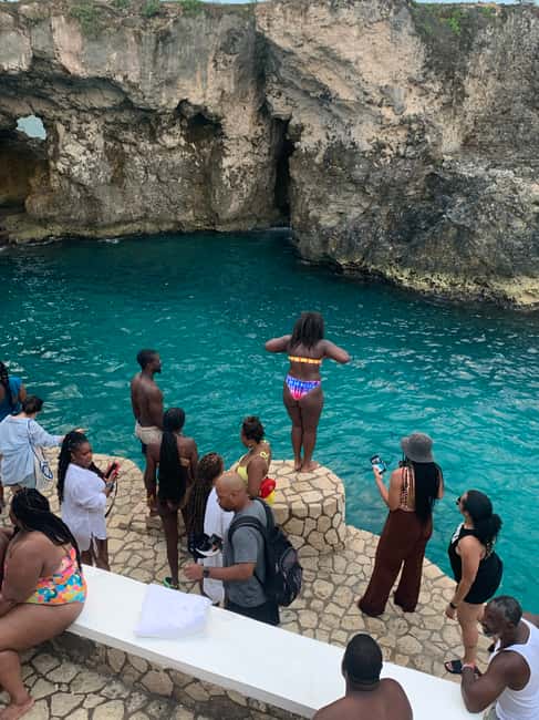 From Montego Bay: Private Tour to Negril w/ Catamaran Cruise - Snorkeling Above Negril’s Reef