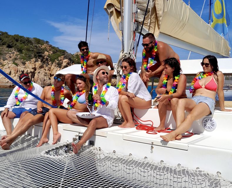 From Palau: Maddalena Archipelago Catamaran Tour with Lunch - What the crew adds to the day