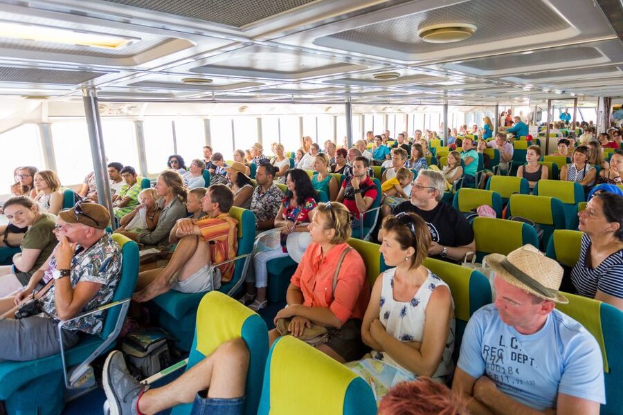 From Porec: Venice Catamaran Crossing One-Way or Round-Trip - Gondolas, glass, lunch, and extra boat rides