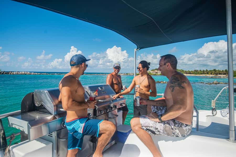 From Puerto Aventuras: Share Catamaran Tour - Setting sail from Puerto Aventuras