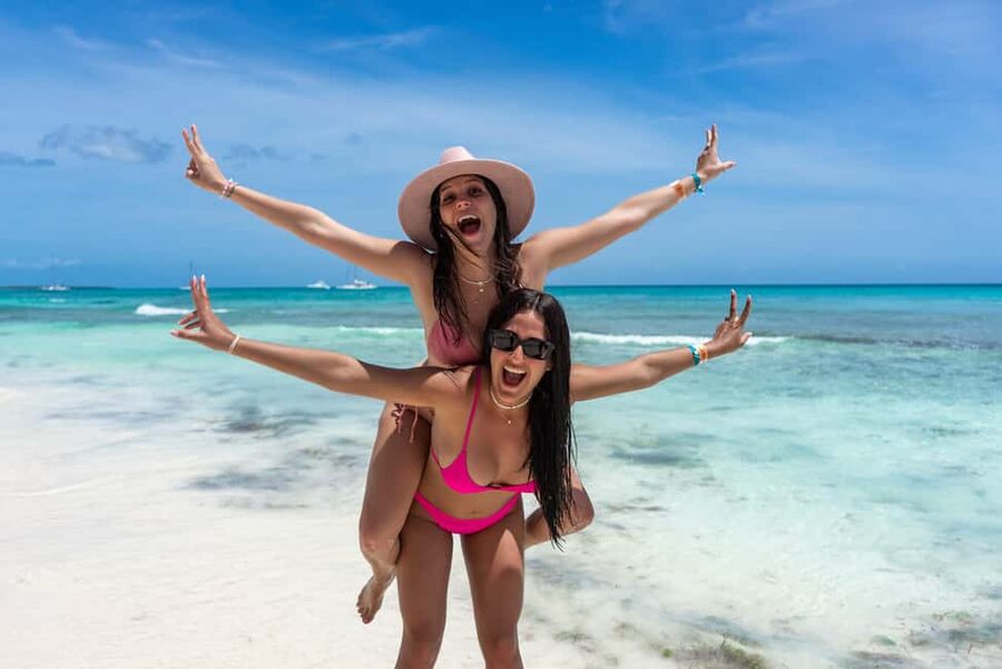 From Punta Cana: Catamaran Tour to Saona Island with Open Bar and Buffet - What $81 really buys you