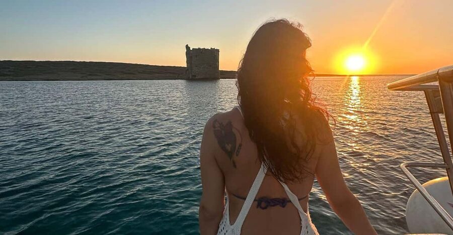 From Stintino: aperitif on a catamaran at sunset - What the Blueroots catamaran is like