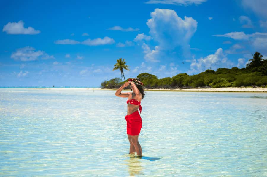 From Tahiti: Tetiaroa Island Tour by Sailing Catamaran - Arriving by Dinghy on Tetiaroa