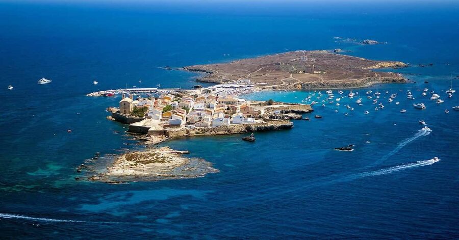 From Valencia: Isla Tabarca Day Trip with Catamaran Ride - Why Isla Tabarca is worth the long ride
