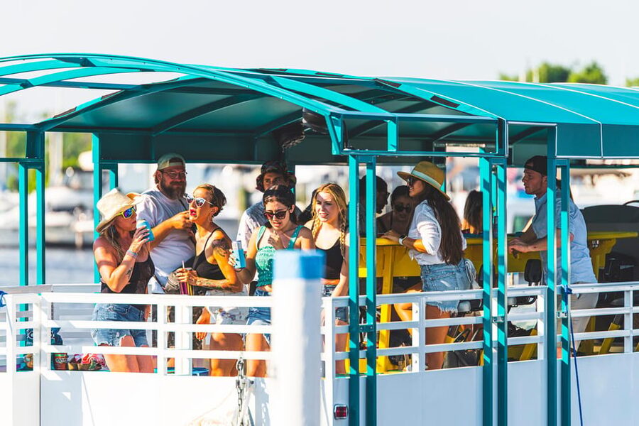 Ft. Lauderdale: Nighttime Sightseeing Catamaran Tour - Mansions, yachts, and celebrity-property stories