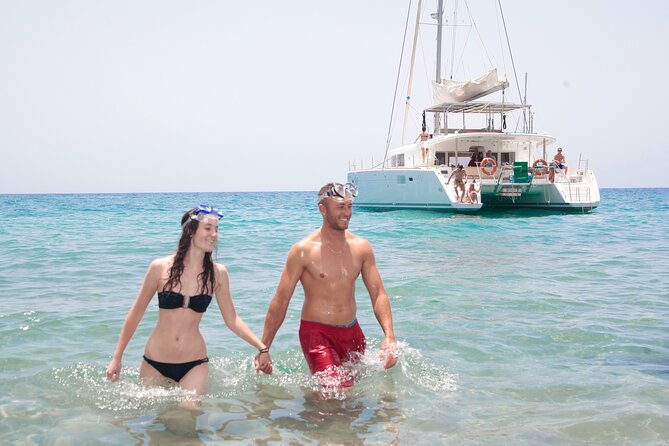Fuerteventura Deluxe Catamaran Tour with meals and drinks - Quick points about this catamaran trip