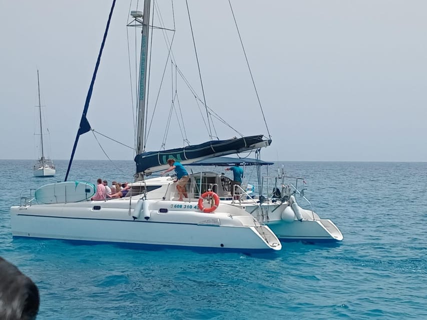 Fuerteventura: PRIVATE Catamaran All Inclusive Lobos in - Why a private catamaran changes the day
