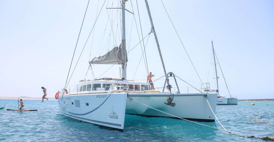 Fuerteventura: Private Luxury Catamaran to Lobo Island - Why this private Lobos Island cruise works