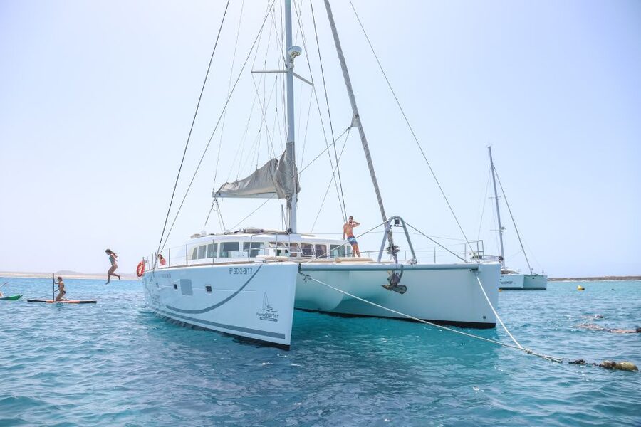 Fuerteventura: Private Luxury Catamaran to Lobo Island - From Corralejo to Lobos Island across El Río