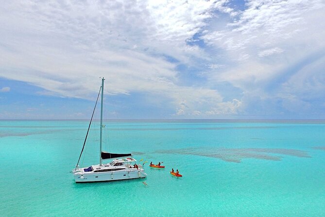 Full-Day Catamaran Cozumel Tour with Sky Snorkeling - An early start in Playa del Carmen