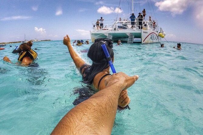 Full-Day Catamaran Cozumel Tour with Sky Snorkeling - Setting out on the catamaran