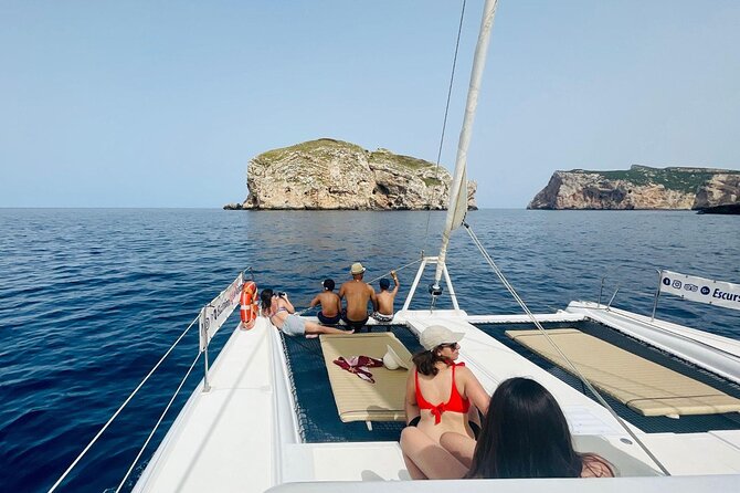 Full day Catamaran cruise in Porto Conte Natural Park - A relaxed seven hours on the water