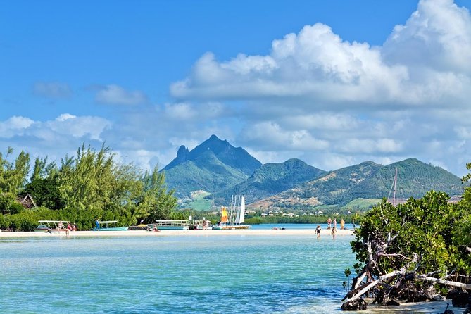 Full-Day Catamaran Cruise to Île aux Cerfs with BBQ Lunch - Key Details Before You Book