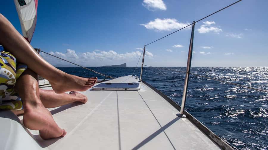 Full Day Catamaran Luxury Cruise to Northern Islands w Lunch - BBQ Lunch and Drinks on the Catamaran